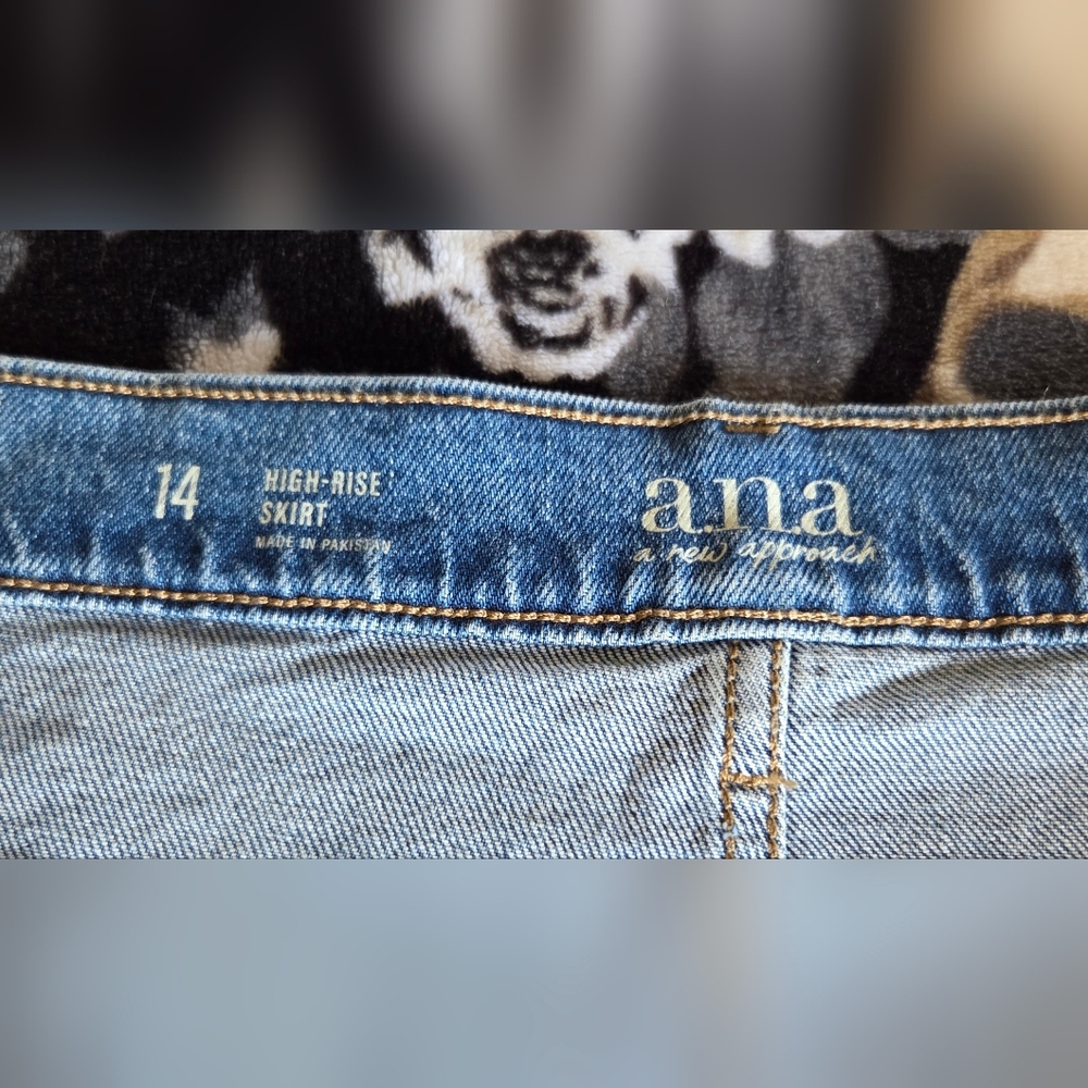 a.n.a Blue High-Rise Denim Skirt - Picture 2 of 8